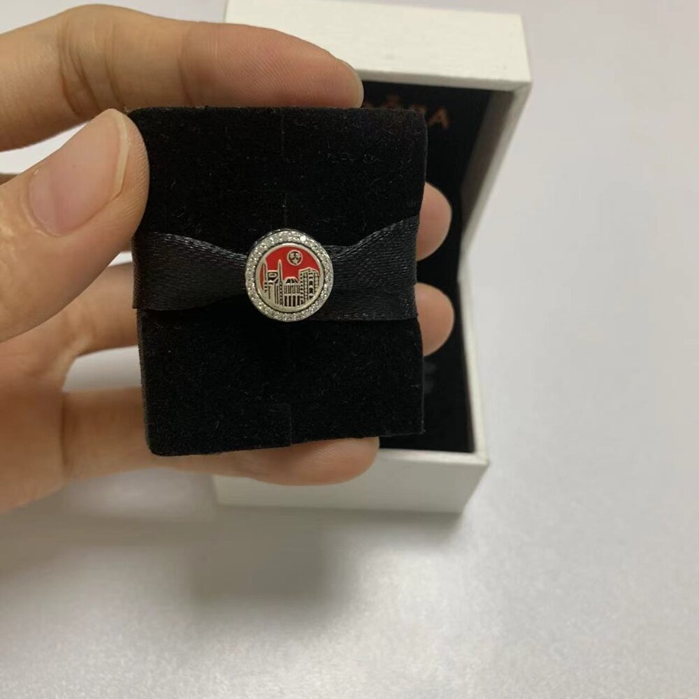 Pandora Nashville Guitar Exclusive Dangle Charm My Heart Chicago Pendant